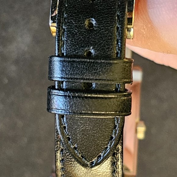 Women's Burberry watch, BU1453, authentic, needs battery, EUC - Picture 6 of 13